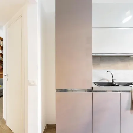 Di 100 M² Con 2